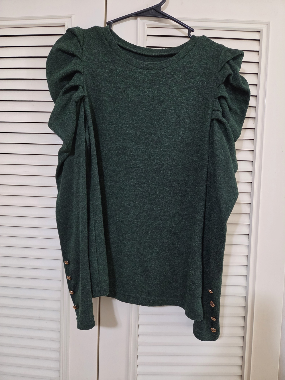 SHEIN Forest Green Puff-Sleeve Knit Top with Gold Buttons